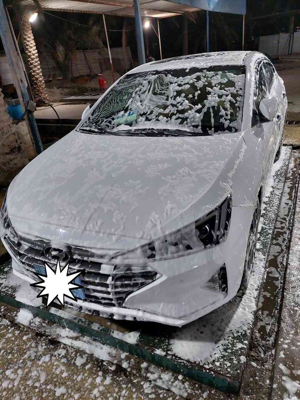 السلام عليكم اخوتي
للبيع فقط إلنترا ٢٠٢٠ خليجي فول 1/1

السياره إستلام شركة يعني على ايدي من ٢٠٢٠ لحد اليوم حتى بعدها لحد الآن بأسم الشركة مامداورها أداورها مباشرة بأسم المشتري رقم بغداد الماني 

عداد المسافة ١٦٧ الف كم قابل للزيادة 

محرك 2000 دوش 

كير AT 

كاتالوكاتها الاصليه كلها موجوده 

ثلاث وضعيات قيادة فول تحكمات ستيرن 

بصمة تشغيل وابواب وصندوق + نظام ترحيب 

مري شفط واشاير بالمري 

حساسات امامي وخلفي وكامره خلفيه + كامره احتياط مامشدوده جديده 

جواها تخم تاير اندنوسي جديد + باتري جديد صار اسبوع من شديتهن 

دهن المحرك كله اصلي كاسترول امريكي 

الكشنات+الأرضية+الجنطه مغلفة جلد بالكامل 

يعني الكشنات بعدهن بنايلون الشركة

تبريدها ثلج ماشاء الله 

منضومة اناره صار شهر من شديتها ضمانها سنه 

السياره جاهزة مابيها اي نقص واستخدام شخصي

بيها حادث ستوته موضح بالصور باب السايق ٤ اصابع وجاملغ السايق اربع اصابع وبيها بارد بالدوسه الخلفيه كد شبر فقط وبيها رصعه بالبنيد مع خدوش بسيطه تجي وتشوفها شوف العين والصور كلشي واضح بيها 

السعر 138 $ وبيها مجال قليل للطيبين حك الجيه 

بس رجاء اخوان الي مايشتري لايعلق والي مايعجبه سعرها ان شاءالله يحصل الاحسن منها خلي يعبر المنشور بدون كسران بحلال الناس 

السياره مكانها كربلاء او بغداد وين يعجبك 

هاي تفاصيلها كامله والي تصير من نصيبه يدخلها سونار وين مايعجبه وبالعافيه عليه الشراي يتصل وبخدمته ماقصر وياه ان شاءالله 

موبايل ***********
