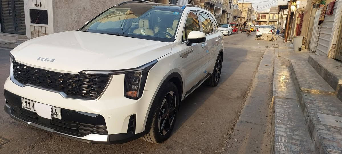 سورنتو 2025 
بانوراما 6سلندر كير ماوس كشنات جلد تدفئه وتبريد ويل 19 ماشيه 10الاف يوجد فيها بارد في الجاملغ الامامي مقدار كف فقط 
للاستفسار: ***********
