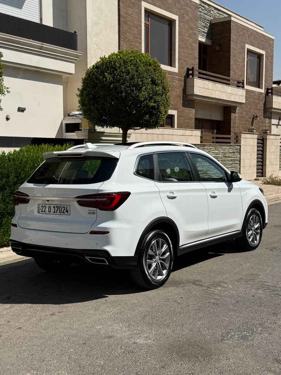 ROEWE شكل MG RX5 2023 موديل 
تنها ٢٠  كيلؤ عيسبي سفر بؤ دكري ئیم جی فول مواصفات.
مواصفات.مەکینە 15  تۆربۆ. بة ناوةي خؤمة
 
بئ بؤياغ ده عامى بؤ ده عامى به شه رت 
پانۆراما.
ڕادار.شاشەوکامێرا.بصمة.کوشین جلد
برێك بصمة.ئۆتۆ هۆڵد.بلوتوس.ويل كەپ.
حساس.تحدید سورعە.تەبرید لەمس.تبريد مركزي 
لایت زینۆن.لایت و بەگ لایت لید. دژە خلیسك ويل ١٩ ى . شوێن هەولێر
سعر ١٣٧ 💵 /*********** ☎️
***********م
*********** أربيل, العراق
