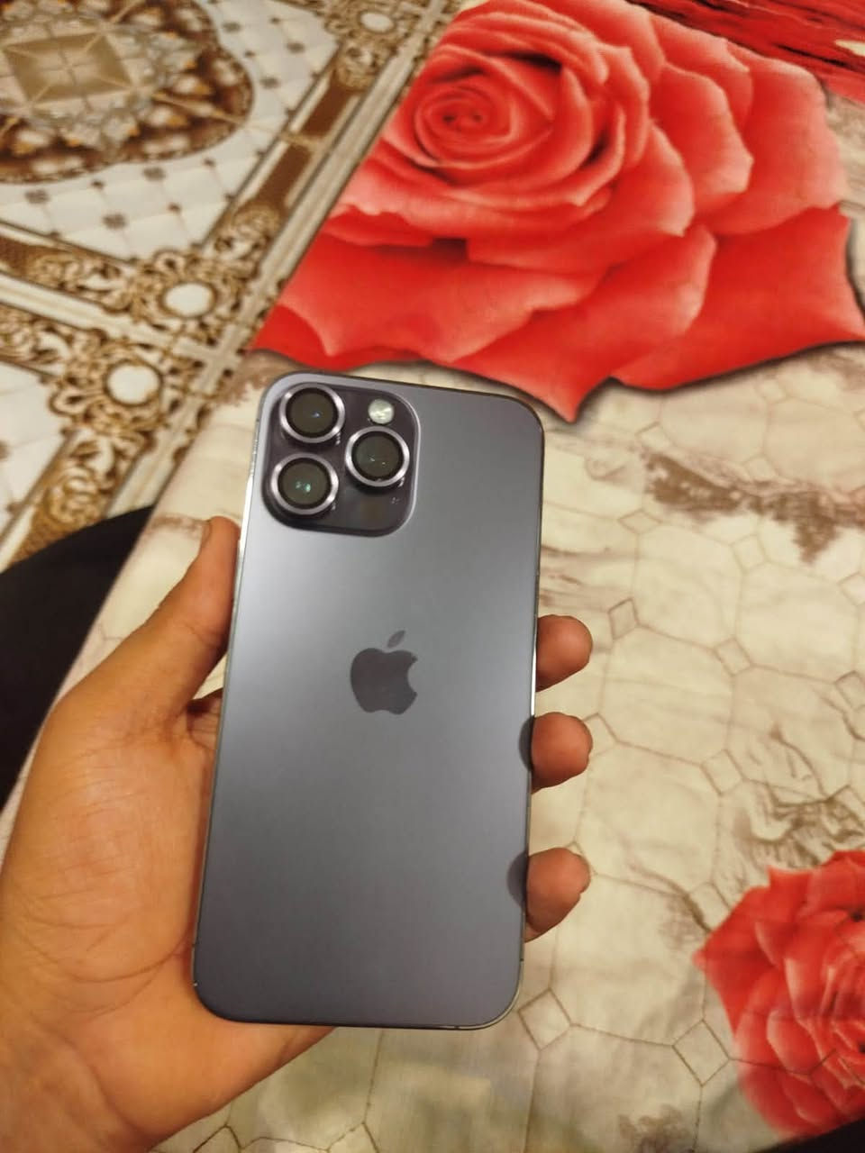 آيفون 14برو ماكس للبيع جهاز نضيف  مبدل شاشه
فقط 
ذاكره 256 
بطاريه 82 مامبدله 
جهاز نضيف 
نموذج m
سعر 675 بي مجال 
***********
