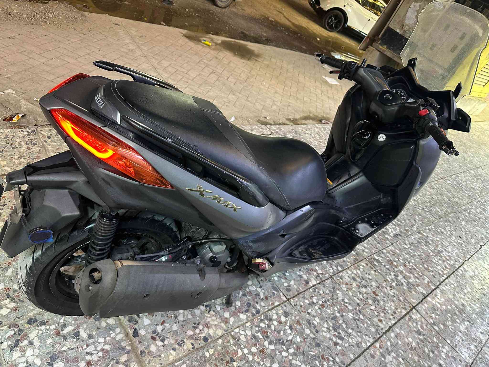 السلام عليكم
دراجه X max للبيع دراجه نضيفه او حلوه مكينه مكفوله الدراجه ما فاتح بيهه برغي الدراجه بصمه 
مكينه 300 ABS مانع انزلاق يدات تدفئه 
مكان مدينه الصدر الشراي يتصل ***********
