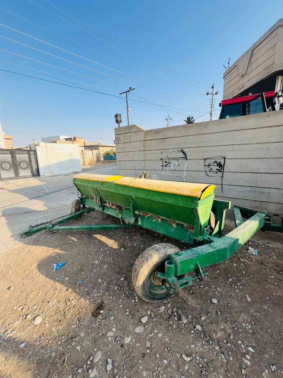 للبيع دیسک بزارە١٢تك شانسى صاج فره نسى نضيف ***********
