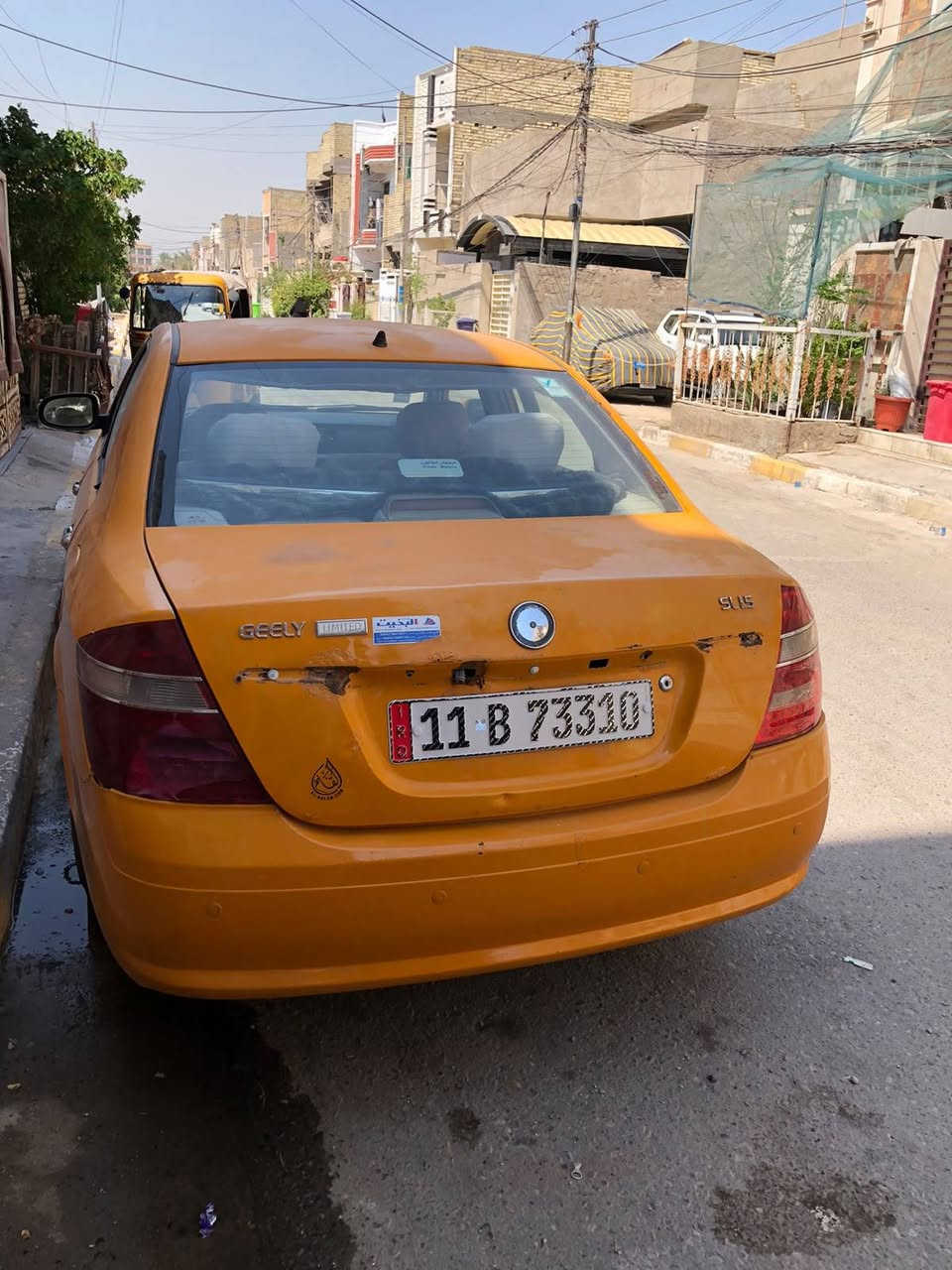 سلام عليكم
جيلي موبل موديل ٢٠١٣ رقم بغداد نكليزي سنويه بعيده مصفره هيئه وغرامات 
كير مكينه خير من الله 
سياره حلوه وراعيها انسان مرتب ويخاف الله 
مكانها بغداد رصافه السعر ٣٦ بيها مجال 
بيع مستعجل الشراي يتصل على راعيها مكلف بلنشر *********** شيخ مهدي

