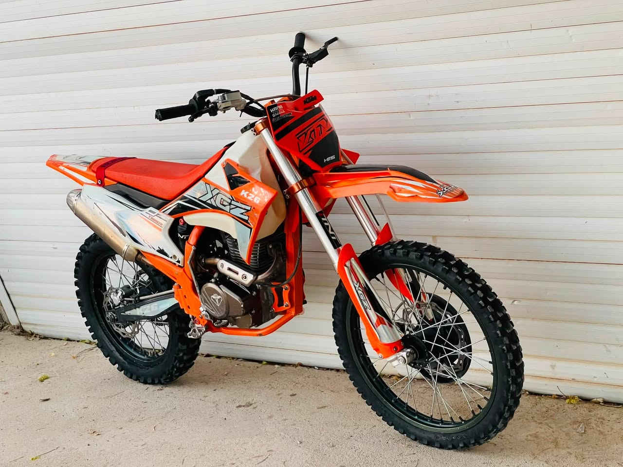 سلاو براياني ئةزيز
ئةم k26 بؤ فرؤشتن 

يان گؤرينةوة بة (rmz_kews_ktm_crx350)  

مؤديل ٢٠٢٤

مةكينة ٢٥٠ 

٤ وةلف

٥ گير 

بؤ عةيب مةپرسن

برغوو بة برغووي بةشةرت 

 نمونةي جواني و قوةت 

سعري ١٠ گةلا و نيوو ) 

رجائةن مةعامةلة قفل ناكةم موشتةريت وةرة سةيريكة و مةعامةلة دةكةين  

بةپيي توانا خاترت دةگرم

 شوينم نزيك كةلار

***********

***********
