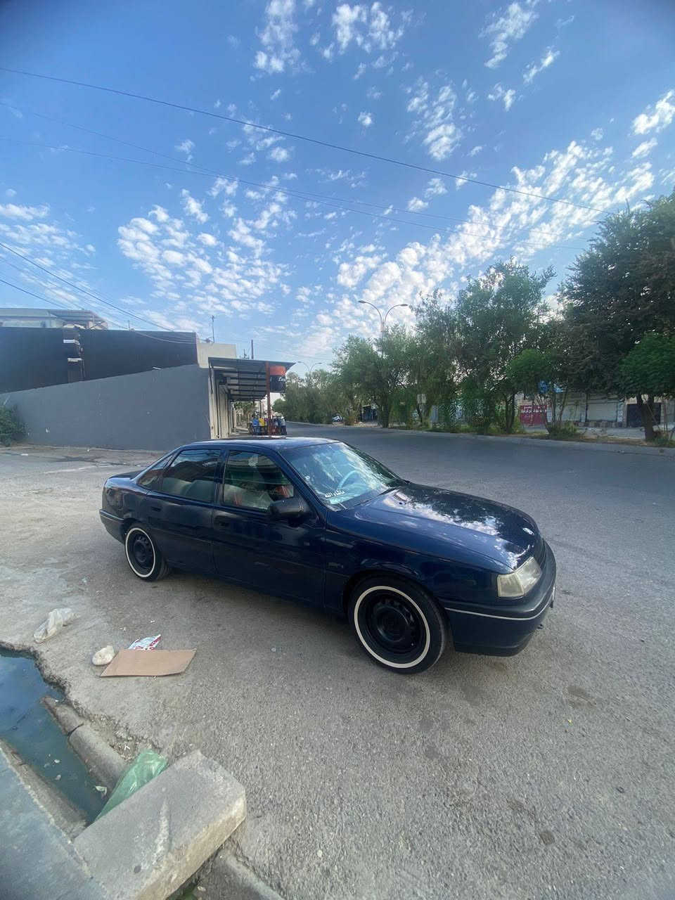 البيع فكترا موديل ١٩٩١ أربيل   ١٨ محرك يوجد بطاقه بنزين رقم موبايل  سنوي الحد ٢٠٣١ رقم موبايل *********** كركوك, العراق
