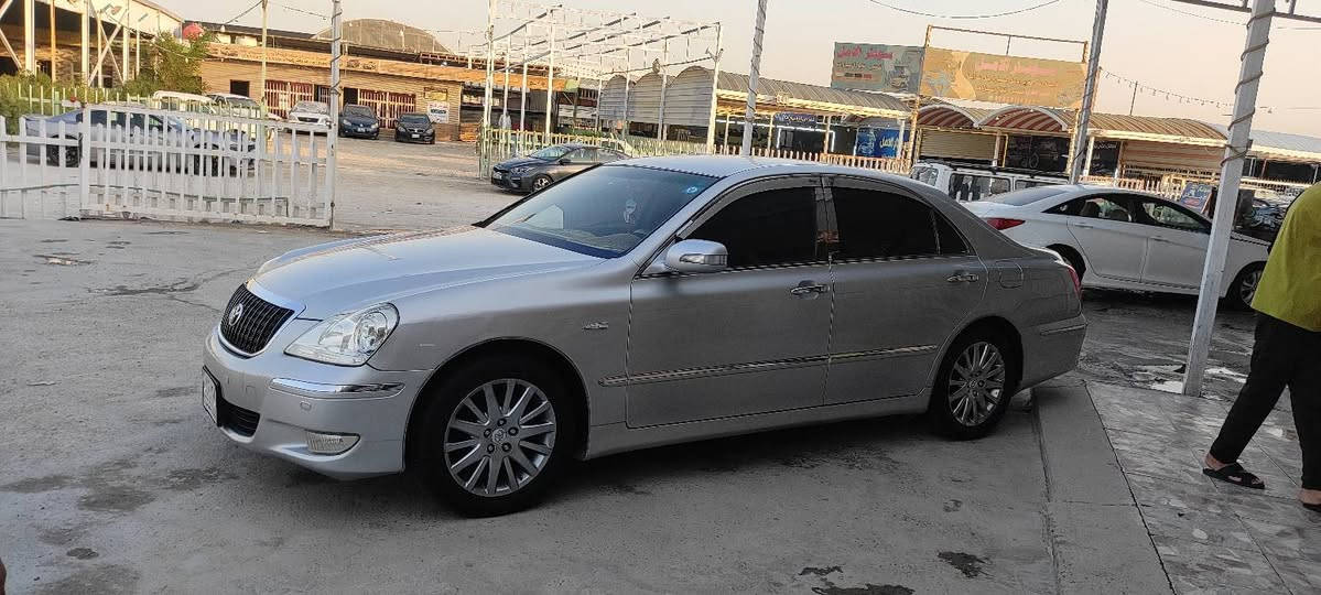 سلام عليكم ماجسته لبيع مديل 2003السياره مكفوله كص وضربه رقم كركوك مدفوع كمرك وضريبه بقي بس عل رقام السياره فول عده الفتحه 5دكم كشنات جلد تحكم ستيرن كهربائي بصمه السياره بعد بيهه هويه موصفات تعال وشوف بعينك مكينه وكير جدد تبريد ثلج حداديه جديده المكان نجف كوفه والسعر خاص.‏‪***********‬‏
