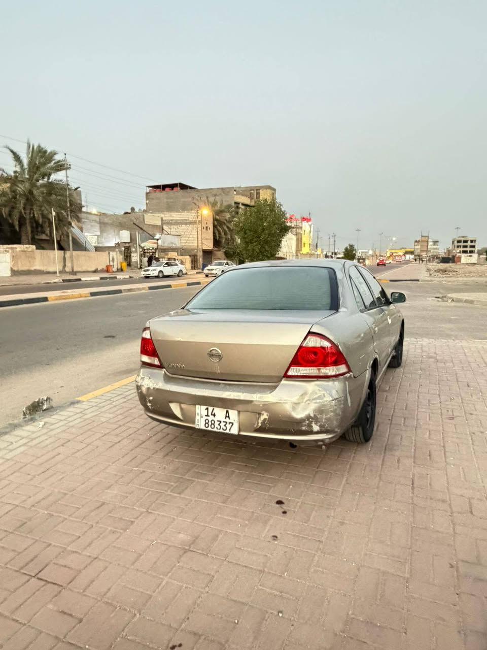 السلام عليكم 
سيارة نيسان سني للبيع موديل 2012
كير مكينه تبريد حدادة خير من الله 
البدي غير مكفول شوف العين 
السيارة باسمي واريد تحويل  
السعر 68وبيهة مجال حگ الجية 
اني مكلف بالنشر وهذا رقم راعيهة 
*********** البصرة, العراق
