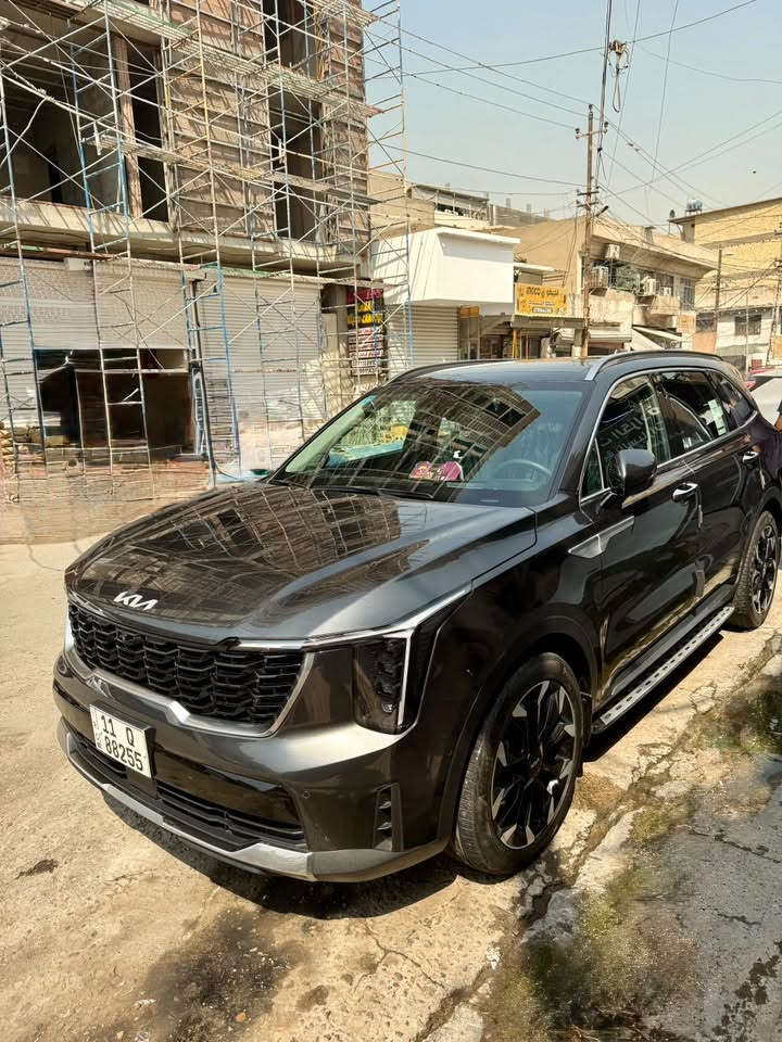 كيا سورنتو  • خليجي – موديل 2024 🚘 🚘

ماشية 15000  – مرقم بغداد - رقم مميز   – فول  مواصفات 
السيارة خليجية استيراد خاص VIP

مكفولة كفالة عامة

المواصفات:

• محرك V6 سعة 3.5 لتر بقوة 268 حصان – عزم 331 نيوتن/متر

• كير أوتو 8 نمر + دفع رباعي 4WD

• بصمة تشغيل + تشغيل عن بعد + دخول ذكي

• بانوراما + داتا شو

• شاشة ديجيتال + شاشة وسطية Apple CarPlay

• 5 كاميرات 360° + كاميرا دوارة +  كامرة وسطية + حساسات أمامية وخلفية

• 🔥كشافات + لايت زينون اربع عدسات  + LED + بك لايت LED + اشارة لكزس 🔥

 • دوسات 

• كراسي جلد اسود  فاخر كهرباء (تدفئة + تبريد) –  كشنات ميموري تخزين مقاعد أمامية كهربائية

 • تبريد 3 مناطق منفصلة + بردات أبواب خلفية

• مقود جلد مع شفتات – مثبت سرعة + أوامر صوتية + Drive Mode

🔥نضام صوتي Bose + امبلي فاير ( مضخم صوت ) 

• شحن وايرليس + مخرج طاقة + -Bluetooth / TYPE 

🔥نقطة عمياء + تحديد مسار طريق 

قيادة ذاتية + تحريك وترجع ريمونت 

• هاندبريك كهرباء + Auto Hold + Auto Brake🔥

‏ • ABS + مانع انزلاق + نزول منحدرات

• إنارة داخلية LED محيطية متغيرة 

• 7 مقاعد – ISOFIX – حاملة أكواب – تطعيم داخلي ألمنيوم

• ويل حجم 20 إنج – 4 دسك – حساسات ضغط الإطارات
 
• مرايا جانبية كهرباء مع إشارة + قابلة للطي – ماسحة خلفية

اخوان السياره استيراد خاص مواصفات خاصه تختلف عن الموجود بالسوك 
   
📞 ***********  اتصل او واتساب تدلل غير متواجد
