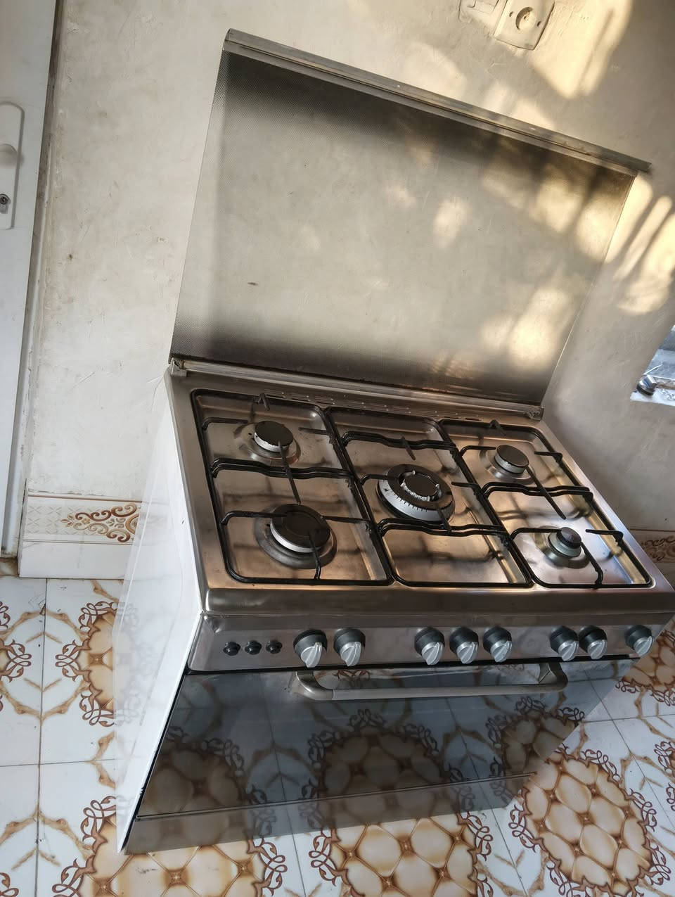 طباخ ٥ أعيون • رويال مصري • كركوك واحد حزيران