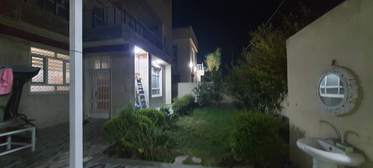 ✨ للبيع دار لـلـبيـع✨

بيت العمر 

يباع بتطلوعة 
ومطلوب للمصرف العقاري 100 مليون حاليا" 

 الــمـوقــع : - حلة، ناحية ابي غرق، حي الحسين،، مجمع ارض بابل 

الـمـساحــه : 285 م
………………………………
نــــوع الـعـقـار : 

طــابـو ملك صــرف  

خريطة VIP

الـمنـطـقـه كـافـة الـخـدمــات تبليط ومجاري ونظام سكيورتي 
……………………………… 
حــالـة الـعـقـار :  بناء طابوق جمهوري حديث شغل درجة أولى
صاحبة اشتغلة مو على شغل الشركة  

فارغ غير مسكون ابدا"

 طـابـقين
   يـحـتـوي عـلـى ثلاث غـــرف نــوم - هــول  - مـطـبخ - مـجـمع صـحيـات عدد /2
حديقة جانبية 
كراج كبير 
………………………………

*********************
للأسـتفـسار او الأتـصـال ↪️ واتساب
📞 ***********
