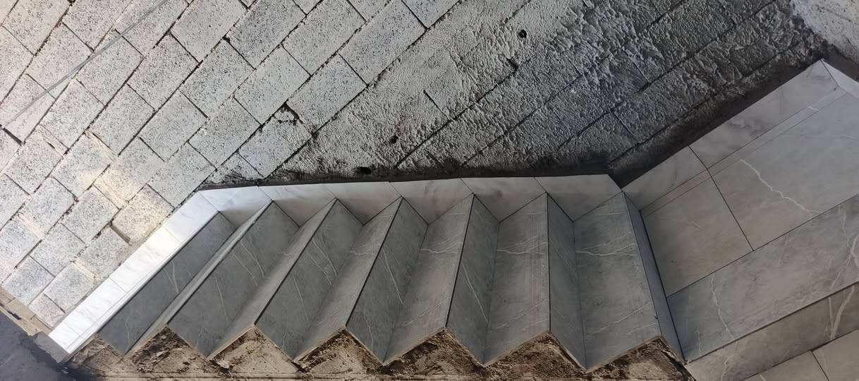 بلاط سيراميك • 30x17