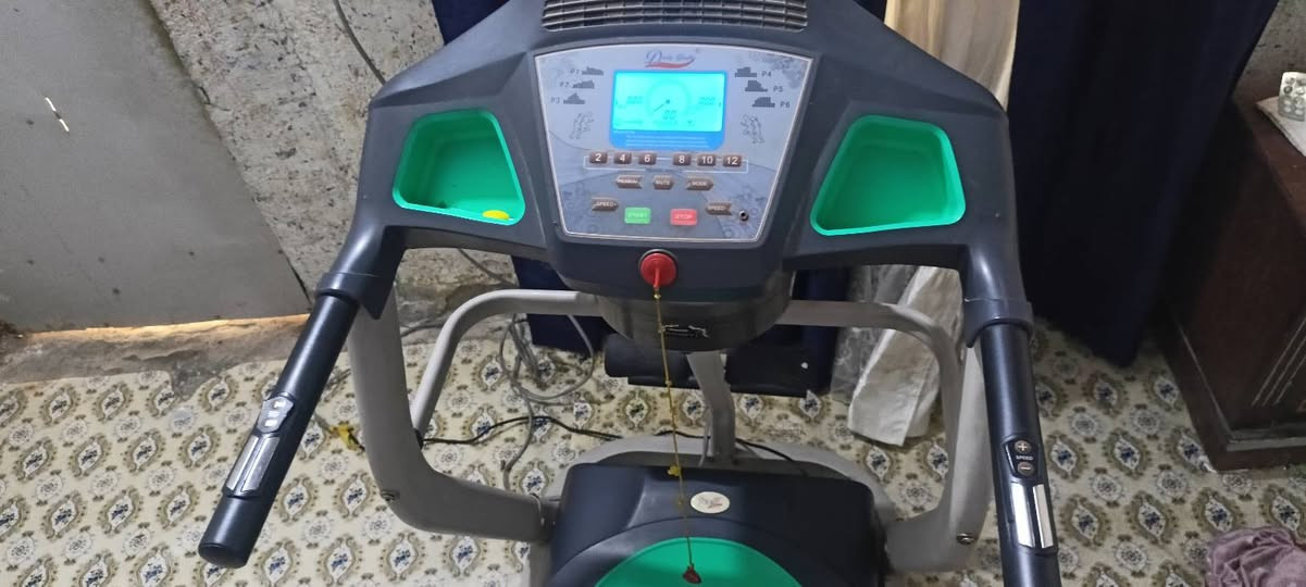 السلام عليكم  جهاز جري للبيع السعر 200 المكان الزبير رقم الهاتف***********
