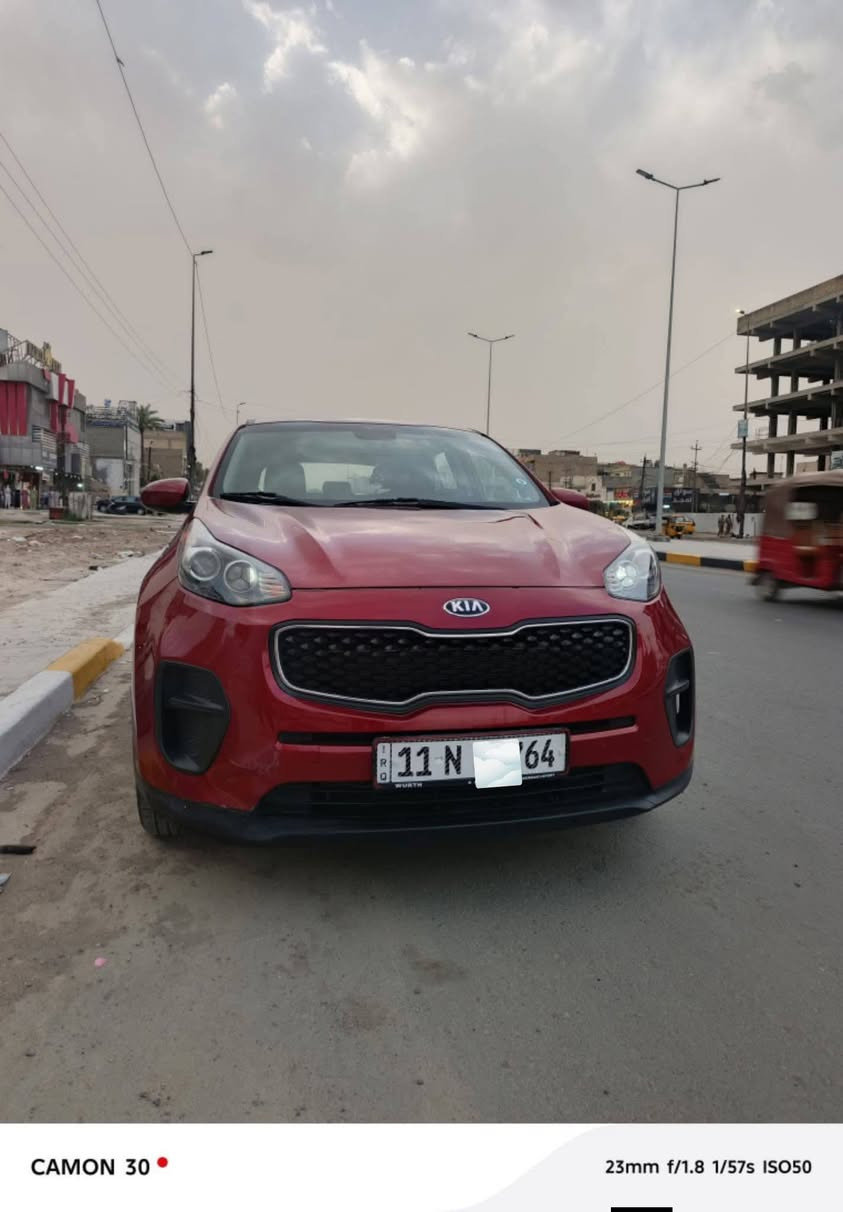 كيا سبورتج | موديل 2019
‏ وارد أمريكي
‏ محرك 2400 GDI
‏ المواصفات:
‏✔️ نص فول
‏✔️ تحكم 3 سرع قيادة
‏✔️ تحكم ستيرن جهتين
‏✔️ شاشة لمس بلادية
‏✔️ كامرة خلفية دوّارة 🎥
‏✔️ تبريد قطعتين ❄️
‏✔️ منافذ USB
‏📊 الممشى:
‏– ماشية 78 ألف ميل
تخم تاير جديد
‏✔️ محرك وكير مضمون بجم كبس على وضعيه الشركه
‏– حادثها بابين من جهة السائق ومبدلات
‏– بارد كلش قليل بجاملغ السائق
‏– بيها رش بالبنيد أثر خدش أثناء تنزيلها من الحاوية
‏  سونار موجود 
‏ باسمي تحويل ثاني يوم
‏📞 للاستفسار والاتصال:
‏*********** واتساب موجود

‏

‏

‏
