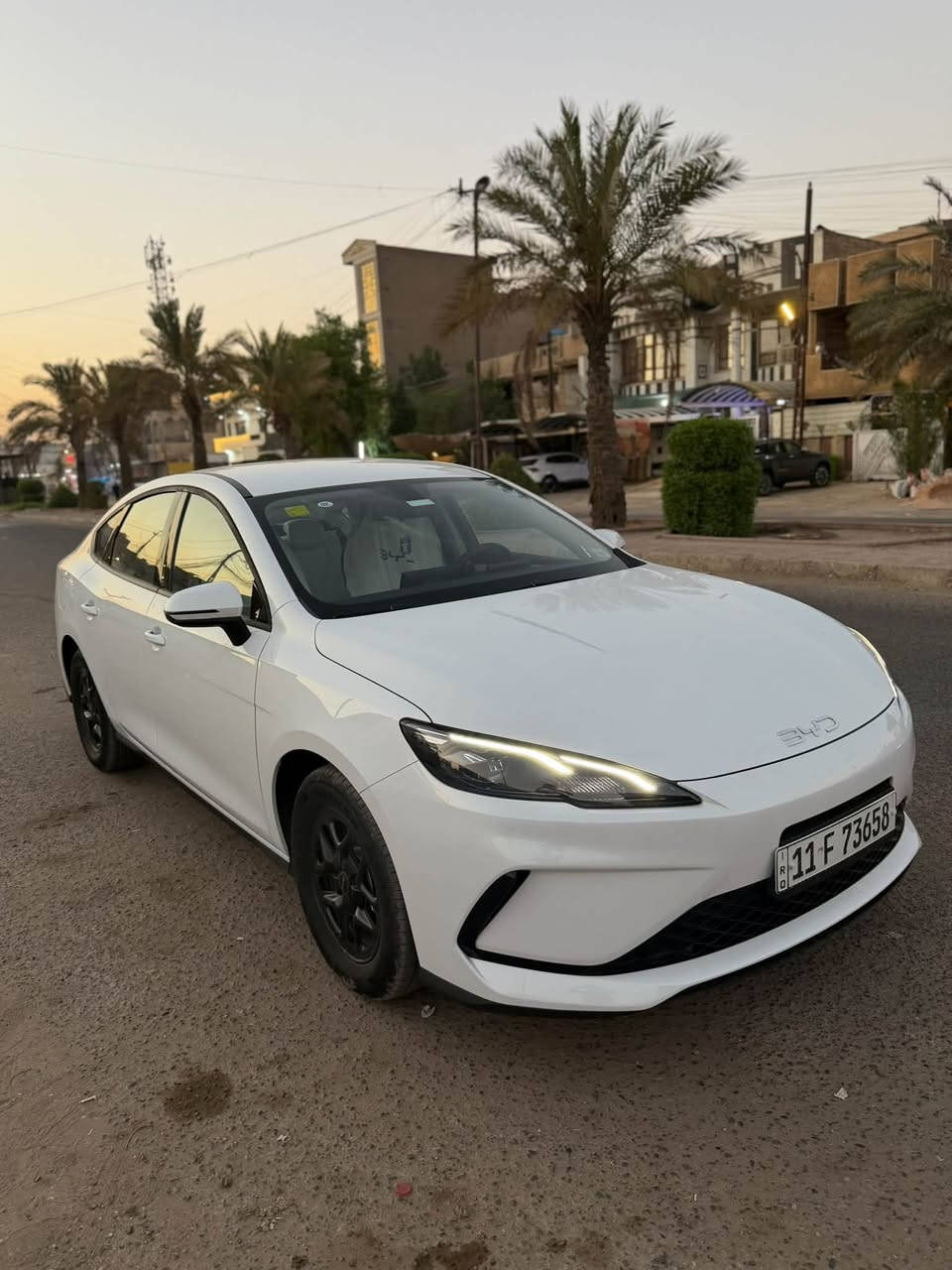 سيل فايف  ماشيه 4 الاف فقطط
مكان بغداد رصعتين صغار فقط 
سعر 20,350 نهائي

***********

