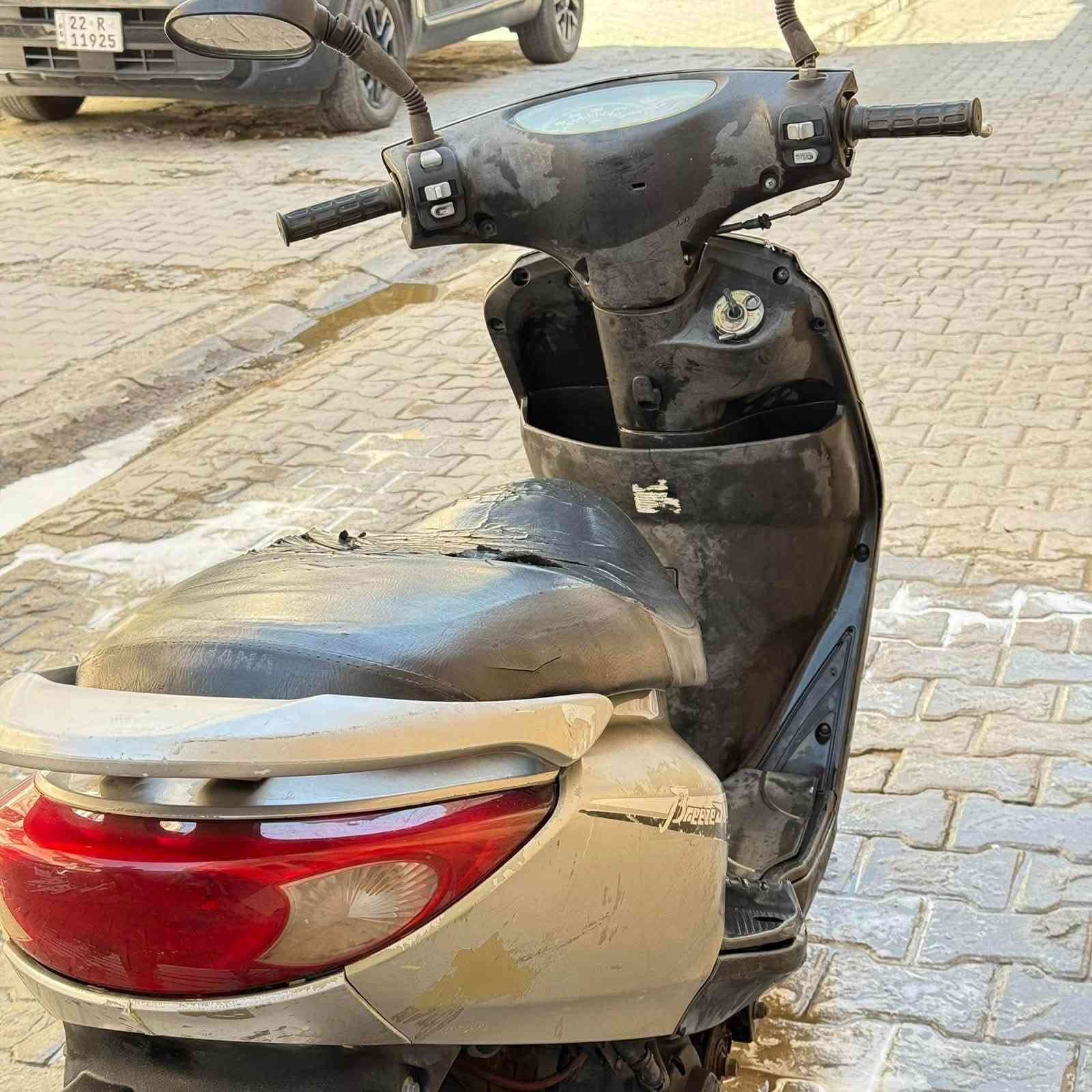 دراجة للبيع مرقمة العنوان حرية السعر عل خاص غير متواجد عل نت ***********
