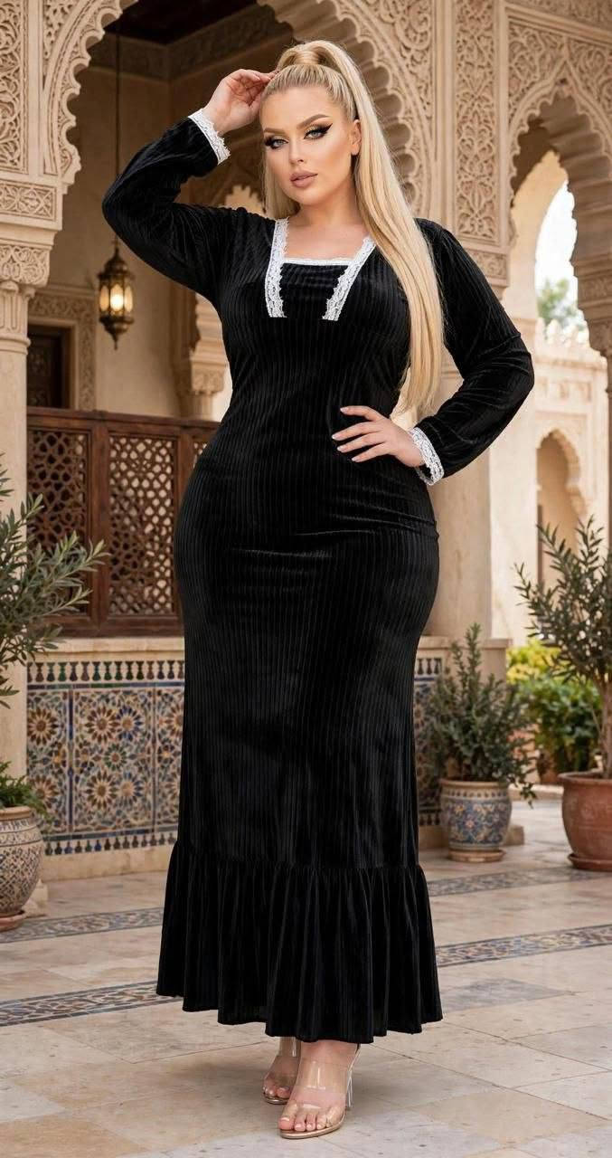 ملابس • بدون تفاصيل