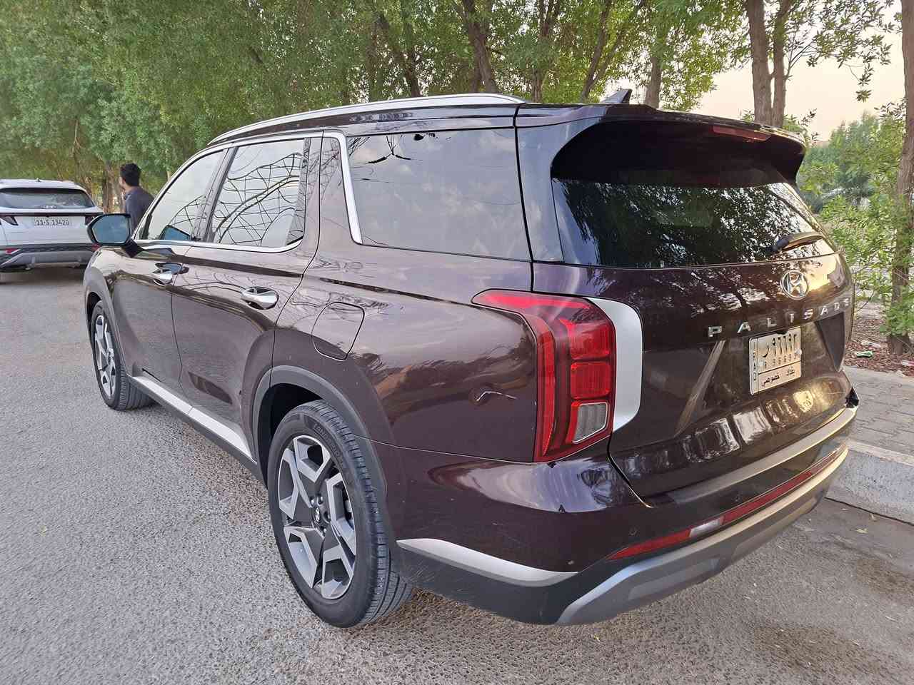 ماشيه 34 الف كيلو
اللون كرزي
رقم بغداد
صور الحادث مرفقه مع السونار 
للاستفسار اكثر : ***********
________________________________
🔷المواصفات : 
🔹حجم المحرك 6 سلندر 3.8L 
🔹كاميرات 360 درجة
🔹رادار امامي وجانبي وخلفي
🔹تنبيه الخروج عن المسار
🔹حساسات امامية وخلفية
🔹كراسي جلد وكهرباء
🔹 صندوك كهرباء 
🔹اوتو هولد
🔹 تحكم ستيرن جهتين وتدفئة ستيرن 
🔹وضعيات قياده متعدده مع قياده ذاتيه 
🔹لايتات LED بالكامل
🔹شاشه تحكم بالايعازات
🔹سستم الصوت harman/kardon
🔹تبريد وتدفئة الكراسي الامامية
🔹 تبريد وتدفئة الكراسي الخلفية
🔹الكراسي كهرباء
🔹ميموري كرسي السائق
🔹ستائر خلفية
🔹جنطة كهرباء
🔹بصمة ابواب وتشغيل وتشغيل عن بعد
🔹فتحة سقف 
🔹توقف ذاتي
 مكاني بابل السعر 240 مجالة بسيط
