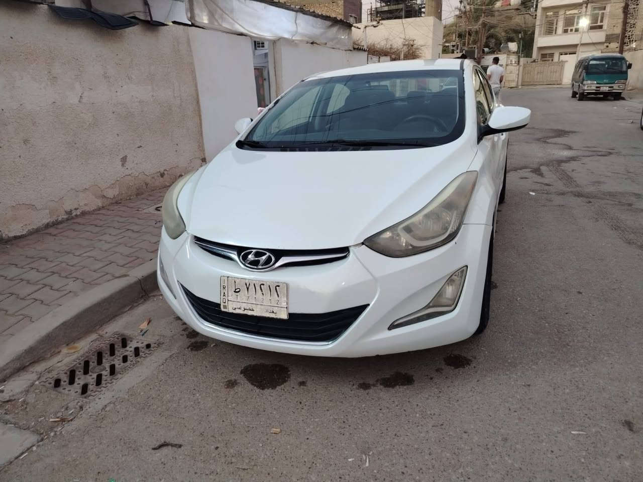 سلام عليكم عندي النترة موديل ١٥ وارد امريكي سياره بسمي محرك ١٨٠٠  سياره بيه قطع صبغ اثر جراد الحدث جملغ خلفي ايسر السعر ١٠٥$ بيه مجال بصيط مكان السياره بغدادرقم ***********

