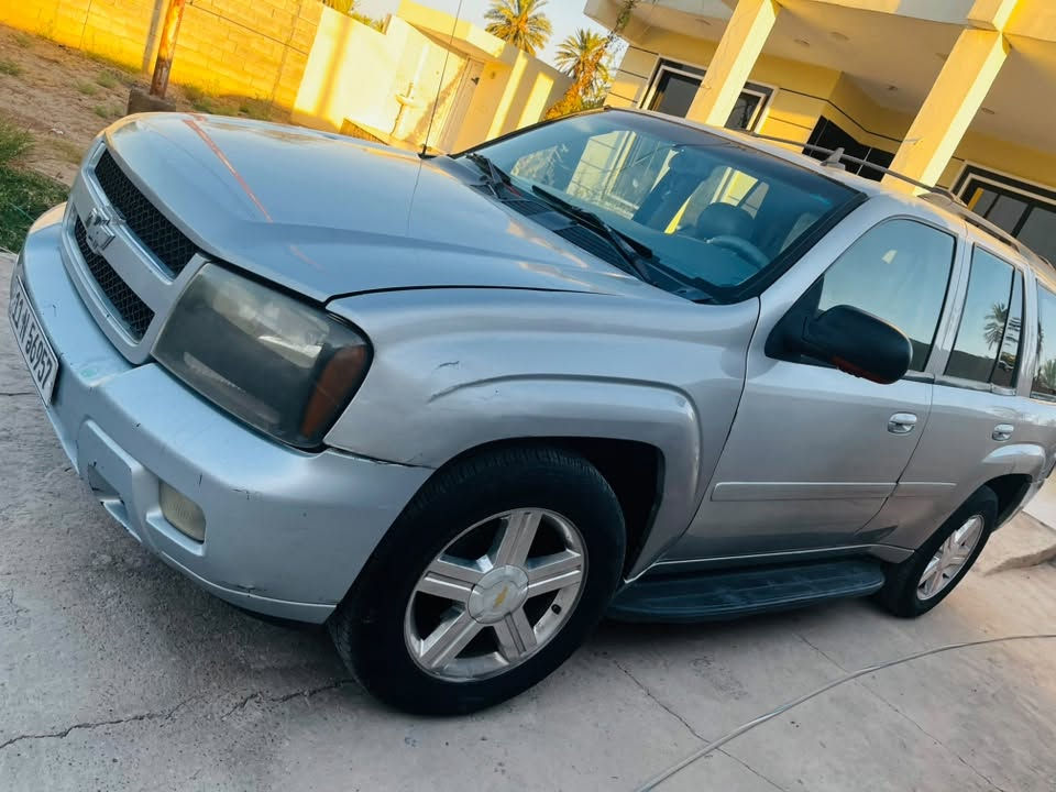للبيع بلايزر وارد امريكي  2008 LT  
مواصفات فتحه سقف كشجنات جلد كهرباء اشاير مري محرك قبق ابيض سياره مبينه كل تفاصيلها بصور كهربائيات كير مكينه كله خير من الله 
السعر 85 
***********

