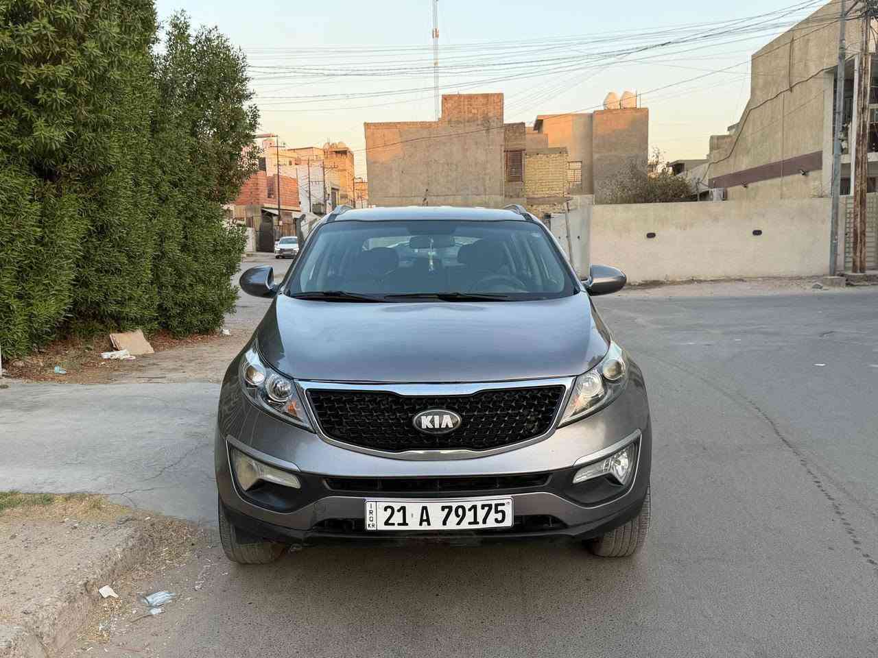 كيا سبورتج خليجي موديل ٢٠١١  رقم سنويه جديد دولي محرك ٢٠٠٠ دووش تحكمات تبريد شاشه حساس مري شفط بيه صبغ ٥قطع اثر جراد فقط كير محرك صدر تبريد جاهز السعر 92  وكاله تحويل جاهز للاتصال ***********
