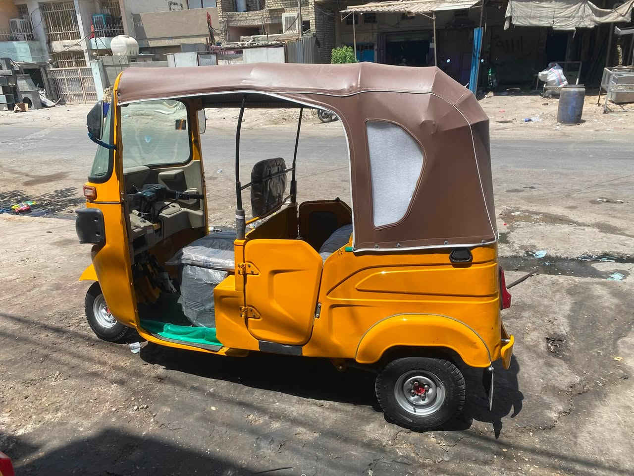 سلام عليكم 

تكتك ٢٠٢٢ شهر /١٠
رقم وسنوية انكليزي 

لبيع تكتك خير من الله
***********
