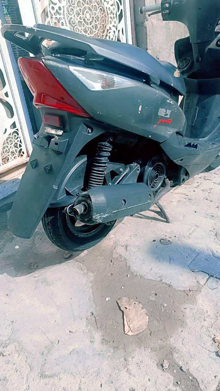 سلام عليكم دراجة ثعلب GTR 140 للبيع او مراوس دراجة مكينة خرسة شلعة ومعدل كهربايات كاملة كلجات رمبة دراجة نقصة قبق هندر فقط سعر 425 وبيهة مجال قليل المكان بغداد دورة المكانيك هاذة رقمي *********** وبي وتساب
