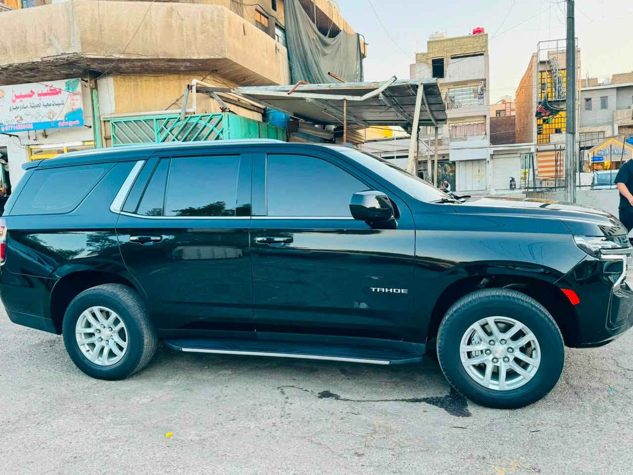 للبيع تاهو 2022  LS لون اسود
السلام عليكم ورحمة الله وبركاته 
تاهو خليجي موديل 2022 LS
مكفوله كفاله عامة من صبغ والخدش والتكحيل 
ماشيه 27 الف اخت زيرو 
بيها تغليف PPF 
مكانها بغداد شارع فلسطين 
رقم بغداد دولي بأسمي تحويل ثاني يوم 
للاستفسار ***********
 السعر 44,000 $
