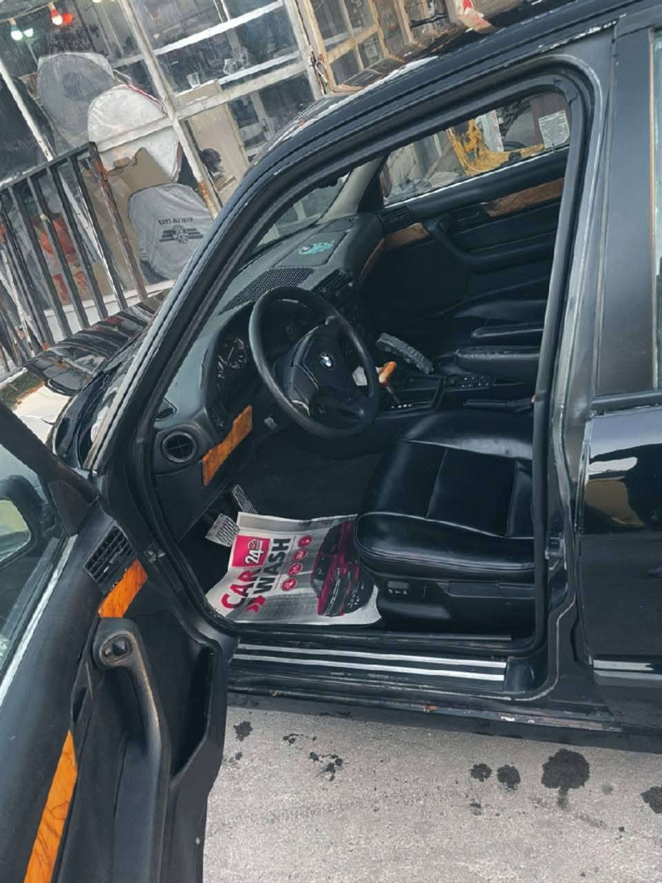سلام علیکم
Bmw 525
سياره بلاد 525 محرك كبس 
موديل 1993 
كير اوتو
دبل ديجتال
اربع جامات كهربااي
دبل جكمجة
كشنات كهربااي و هيتر 
بجم عريض 
لايتات عدسه 
دعامي M
سياره كير محرك ابشرط ضبغ عام للجماليه تخم تاير و وياله جديده لا صرف لا بخار  سنويه جديده لحد 2028  شرط تحويل رقم الماني جديد السياره فول  كشنات جلد و تبريد مركزي  السياره ما طصرف علي ربع و سعر 70$ و بي مجال 
*********** واتساب علي رقم
