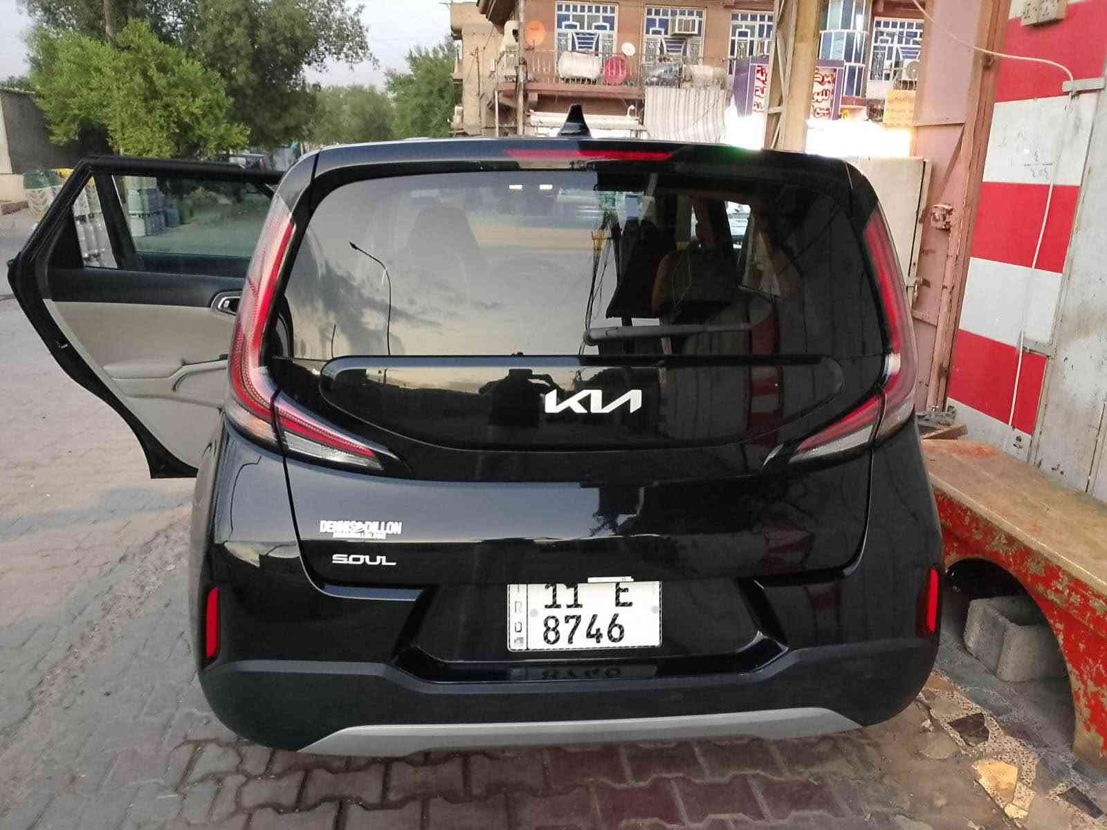 كيا صول موديل 24 دخول جديد مرقم بغداد حره باسمي اني مستورها كفاله عامه من الصبغ والتبديل حادث كسر ربع الدعاميه فقط نصبغت ربع منها بدون ايرباك ماشيه 34 سياره بالجبس جديده بمعنى الكلمه السعر 146 وبيها مجال رقمي ‭
*********** بغداد, العراق

نص مكتوب في الصور:
- العودة عالية الدقة 1 / 13
- العودة عالية الدقة 3 / 13
- قص
- العودة عالية الدقة 4/1