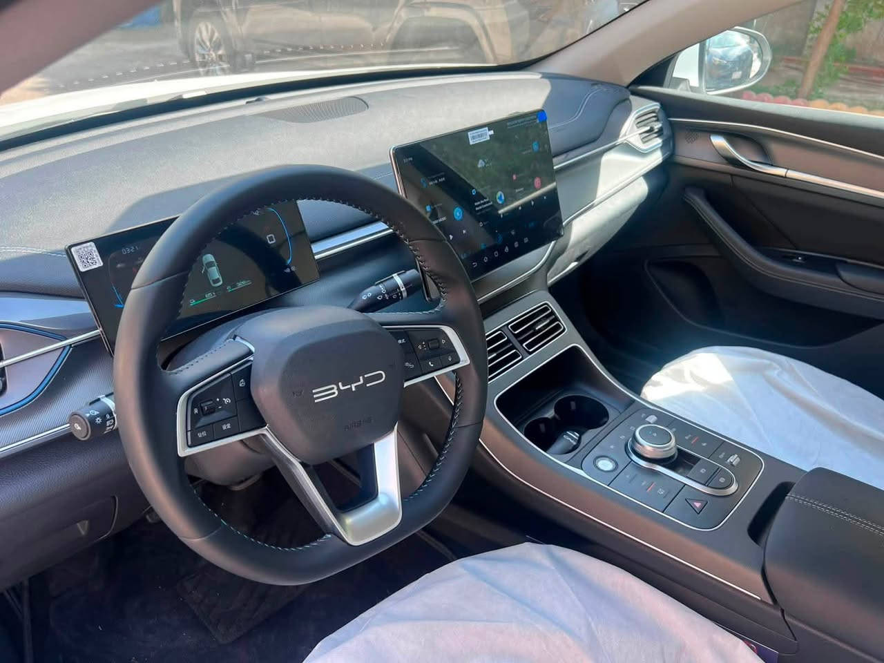 السلام عليكم BYD دستروي 2025 كفالة عامة من كلشي ماشية 18000 الف الكلي مرقم بغداد بسمي السيارة دبل كود من الشركة(***********)
