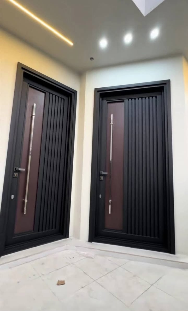 حداده اليزن
بوب قاصه بانسب الأسعار واجود المواد
صبغ حراري متوفر أكثر من ١٥٠ موديل للابواب التركيه القاصه 
ضمان 15 سنه حقيقي
موقع كركوك
استفسار او الاتصال على الرقم
***********
