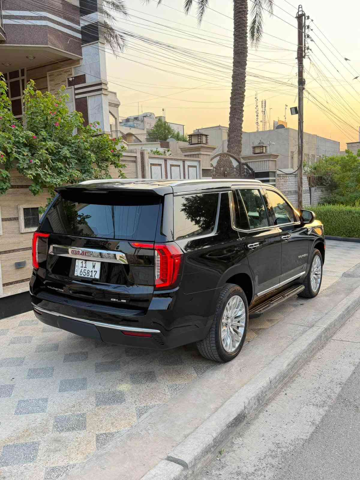 جمسي SLT • محرك ٥٣٠٠ • ماشيه ٨٧٠٠٠