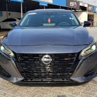 سنترا SR • ٢٠٢٤ • بدون كمرك