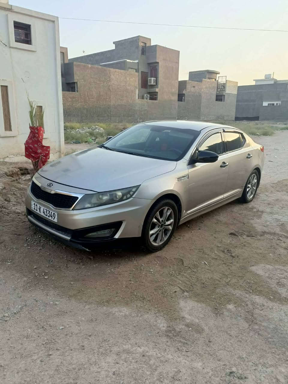 السلام عليكم كيا اوبتما وارد كوري 2011 رقم بغداد تحويل ثاني يوم مكينه 2000دوش لا تبخيرولا تنقيص كير جديد تبريد شغاال ثلج صدر خلفي امامي كله جديد تخم تاير جواها بيها صبغ بدون دواخل  كما موضح بالسونار السعر 90 بيها مجال للشراي *********** مكاني الفلوجه

