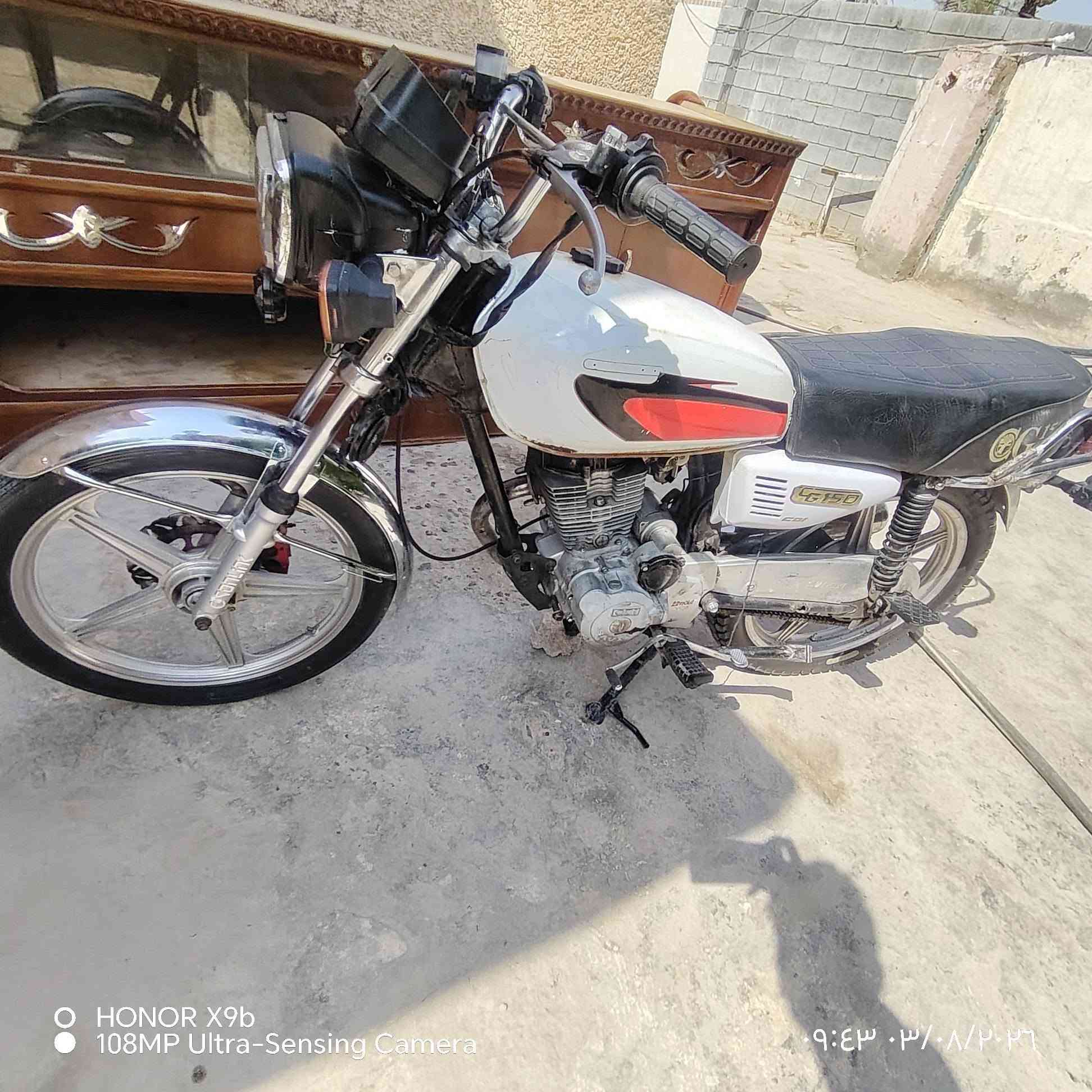 دراجه للبيع موديل 20 محرك 150 الدراجه حلوه ونظيفه العنوان فلوجه، سعر 400 وبيها مجال 
 ***********
