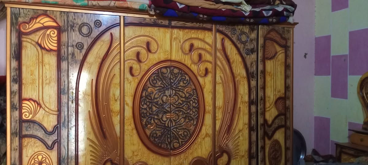 سلام عليكم غرفه اخشاب نضيفه للبيع مناسبه للأستسفار هاذ الرقم *********** بي واتساب
ادمن وافق
