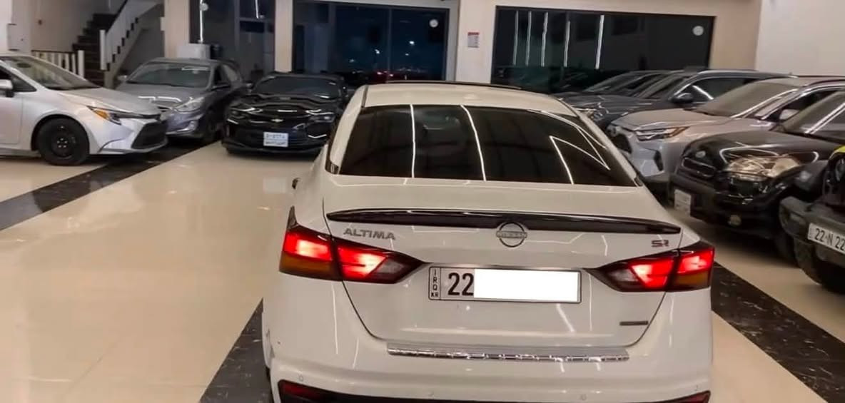 السلام عليكم ورحمة الله وبركاته.
Nissan Altima SR 2023 VC-TURBO 2.0 liter.
سيارة فل مواصفات.
٢،٥ قطعة مصبوغة بدون شاصي.
ماشية: ٤٧ ألف كيلومتر فقط.
سيارة خير من الله بدون نواقص.
رقم الشاصي:
1N4AL4CV5PN360264
السعر كلش رخيص ويعجبك!
خابرني على: *********** (واتساب).
