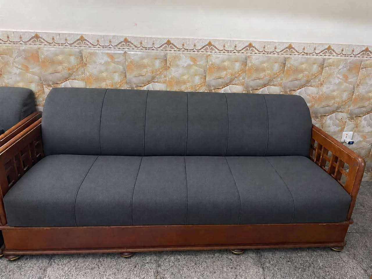 كنبة • جديد • مستعجلة