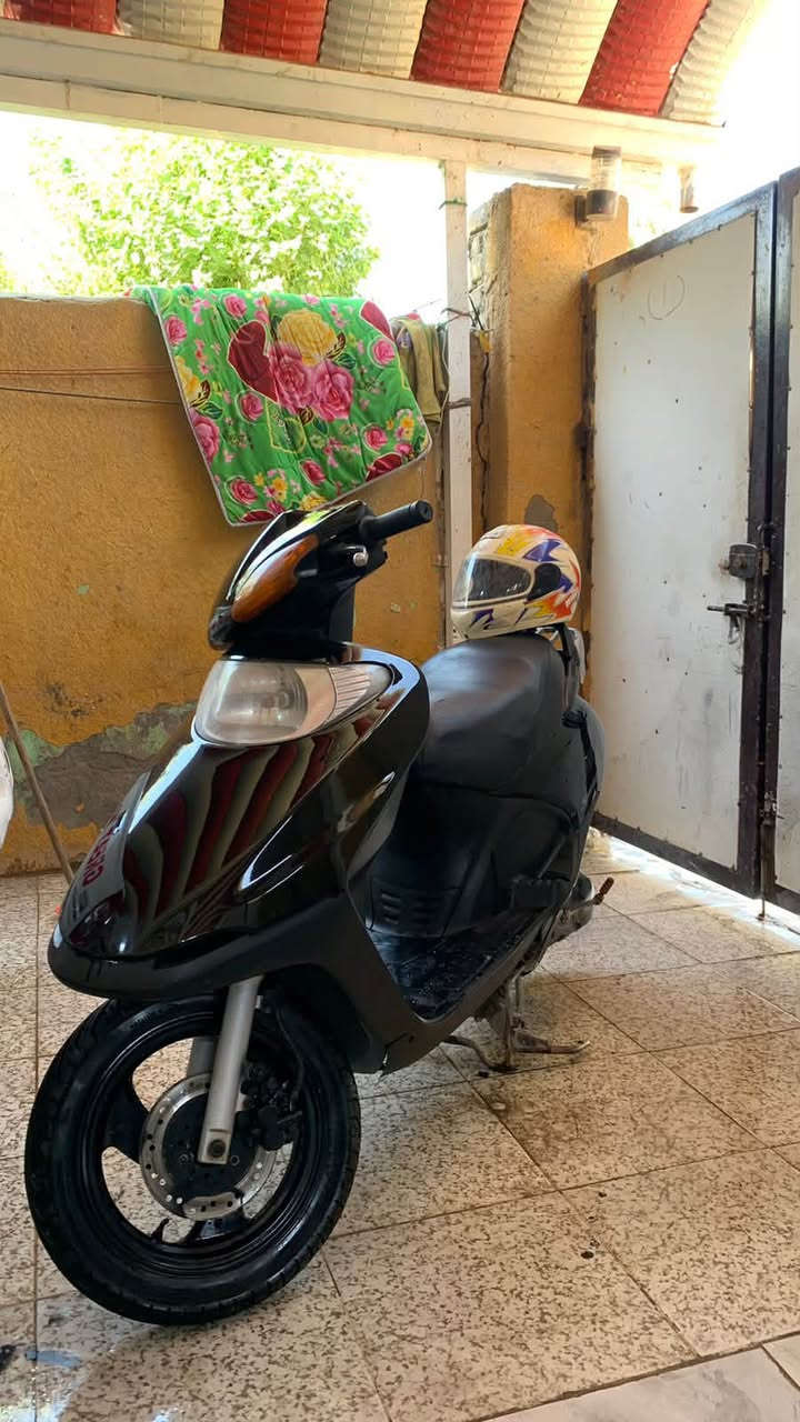 سبيسي ياباني 
كامله من كل النواحي مكينه ناعمه مفتوحه رايمه مره وحده  صوته ما ينسمع تفاصيل اكثر خاص او ***********
