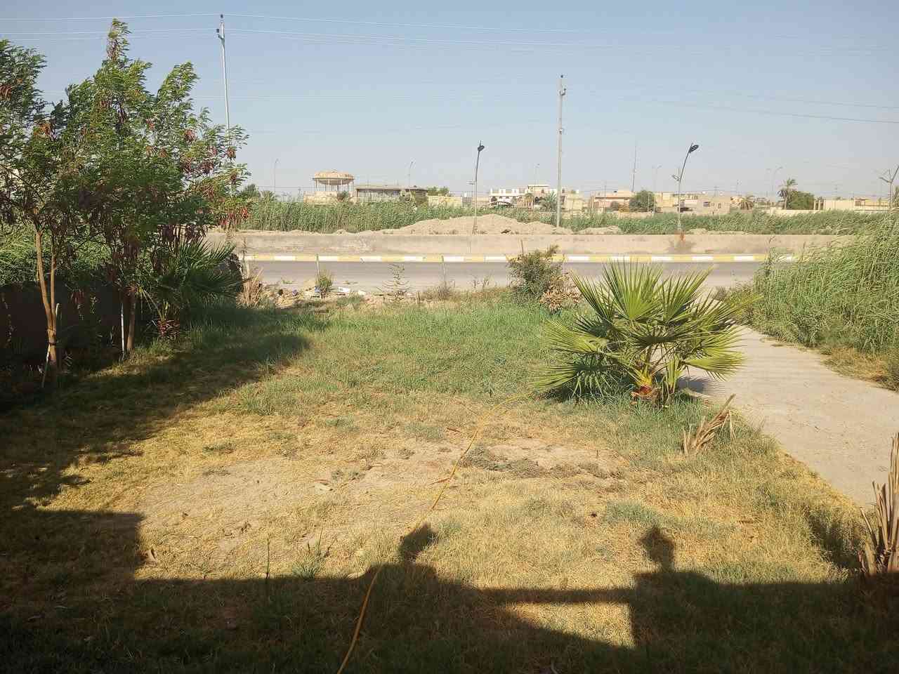 بيت للبيع مساحه 250 م 
للببع مساحه 250 م 

موقع البيت مقابيل جسر ابو مهندس الجديد علا شط

البيت متكون 

استقبال 

وصاله 

ومطبخ 

وغرف عدد 4

صحيات داخليه وخارجيه 

ترك داير البيت 

بناء حديث + صب كونكريت 

للستفسار 

اتصال 

***********

***********
