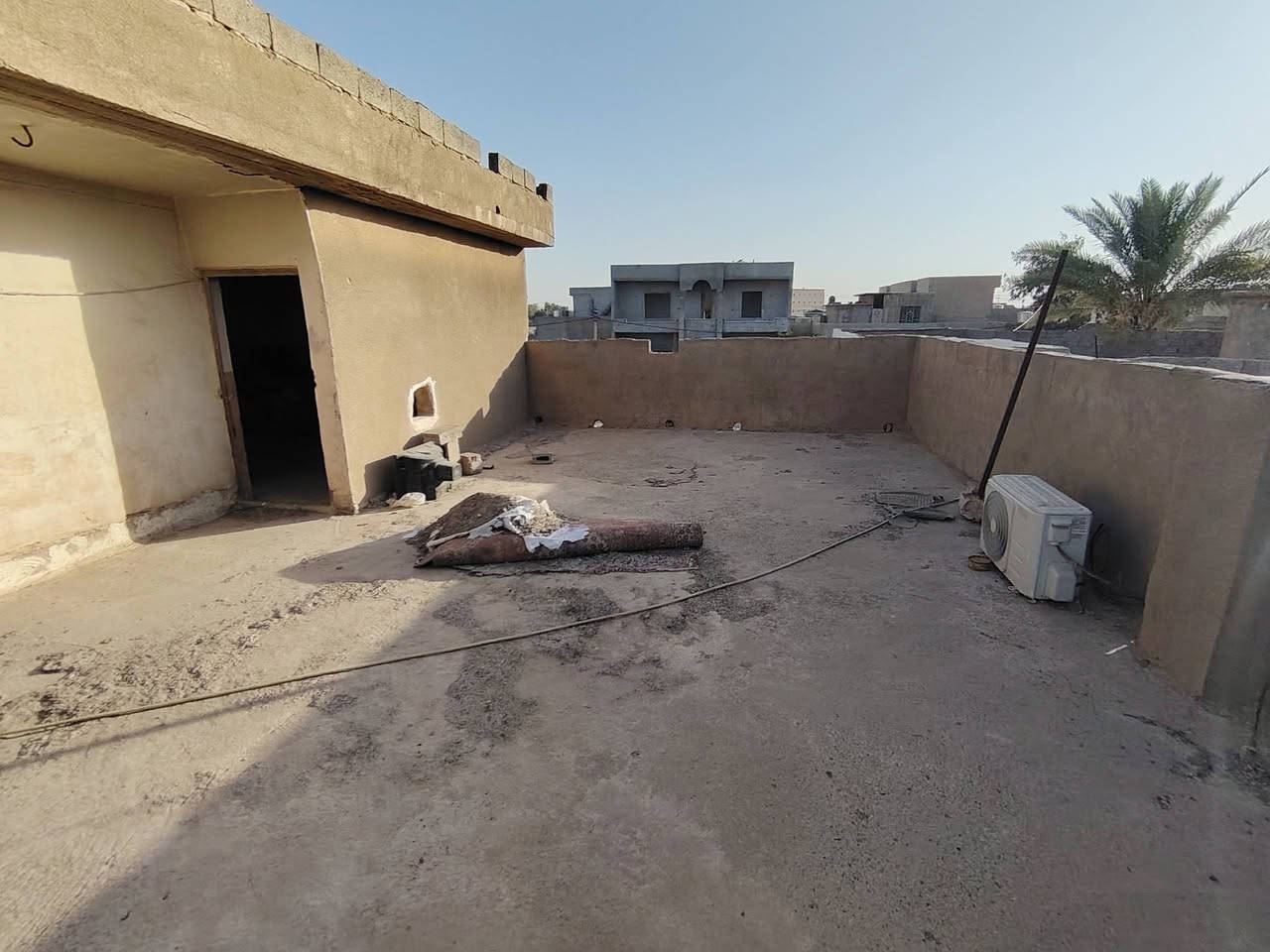 الموقع خلف تربية الحويجه
🏡 السلام عليكم ورحمة الله وبركاته 🌹

📢 بيت للبيع – طابو 25

📐 المساحة: 258 متر²

🏠 مواصفات البيت: • ربعة وهول • مطبخ • 3 غرف نوم في الطابق الأرضي • غرفة واحدة في الطابق العلوي • ترك (موجود) من اليمين واليسار

💰 السعر: 67 مليون دينار عراقي 

📞 للاستفسار والاتصال: ***********

📩 كما يمكنكم مراسلتنا عبر الخاص.
