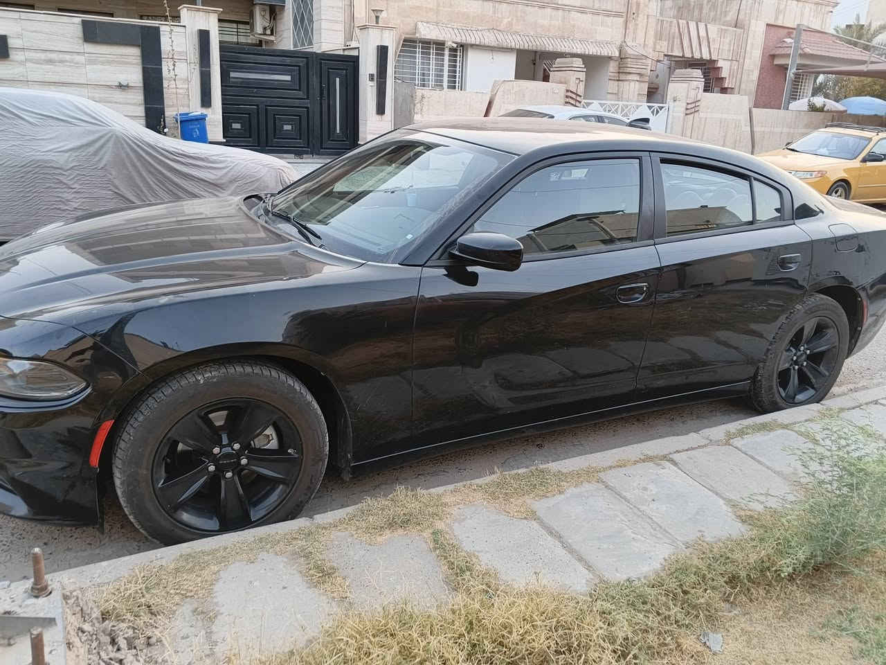 2018 SXT جارجر
جارجر 2018 امريكي حرة حادث خلفي بدون ايرباك بدون صبغ 
مواصفات SXT ماشية 190 الف كيلو
حساسات خلفية وكامرة خلفية
ويل 18
مكينة بحالة ممتازة دهن اكسادو من الوكيل حصرا
كير بحالة ممتازة مبدل الدهن مالته
كومبريسر تبريد جديد وراديتر جديد
منظومة المي ادامة مستمرة ومي اصلي فقط
تايرات صارلها كم شهر شديتها
صدر معمر جديد
السيارة كير مكينة كهربائيات تبريد كله بأدامة مستمرة
بيها شوية ملاحظات بالكشر شغلات بسيطة
السيارة مال جناي صارلها يمي 3 سنين بس شوية ما اهتم بالكماليات
السيارة حاليا في اربيل 
السعر 189 ورقة وبيها مجال
***********
