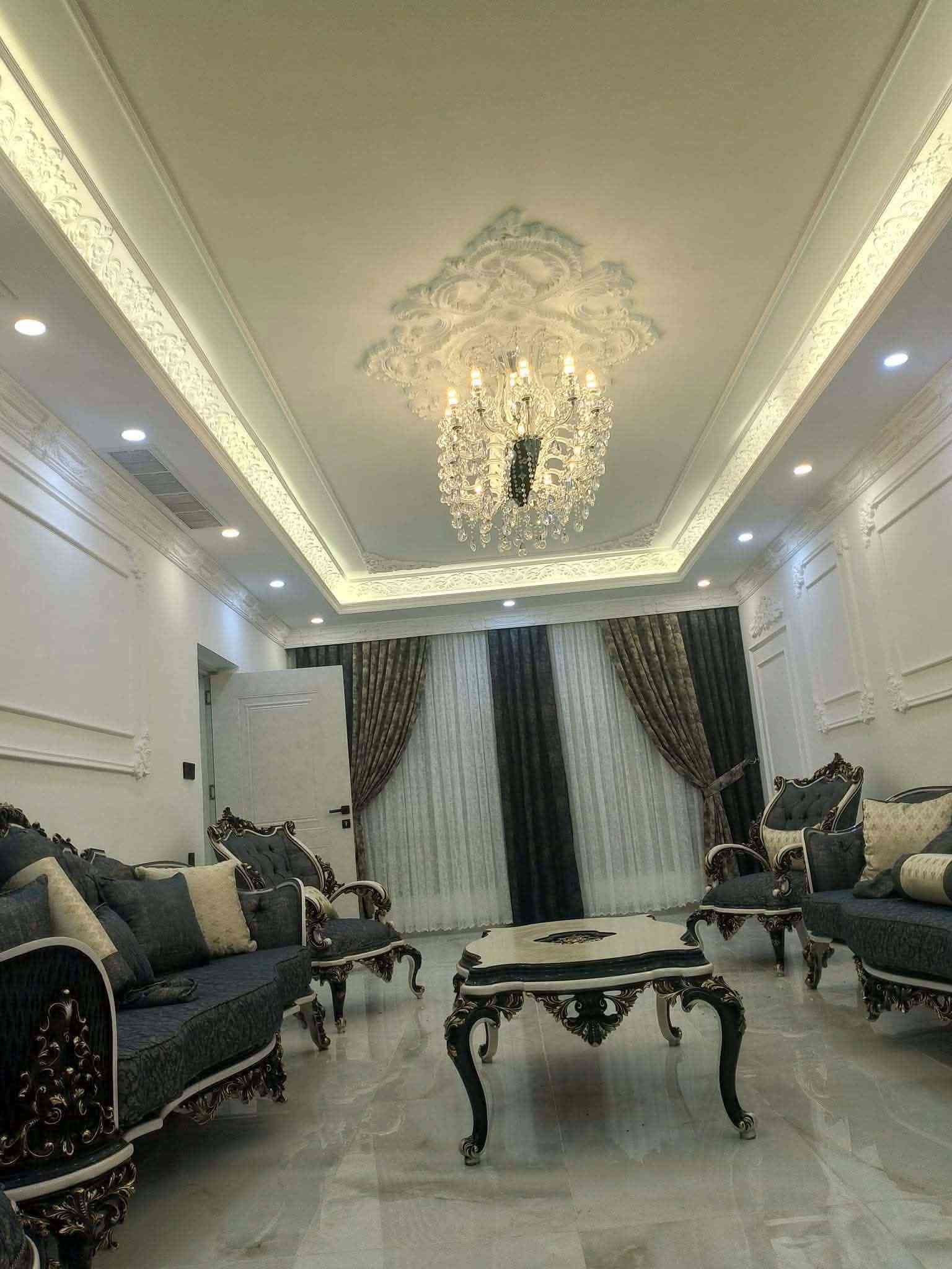 ديكروات جبس بورد سحبات مغربي ديكورات فوم تكركي صبغ داخلي وخارجي بسعار مناسبه جدا جبس بورد كرسته وعمل ١٢دولار المتر 
***********

