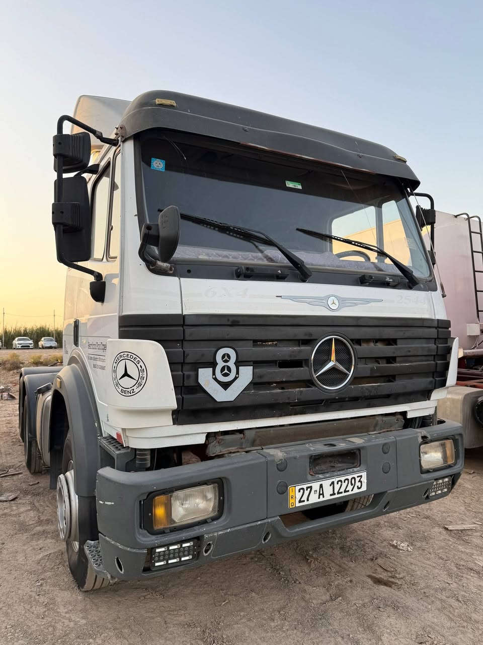 سلام عليكم من رخصت مدير الاكروب البي للبيع *********** السعر ٢٤٥ ورقة مربوطة قاطرة ونصف مقطورة وحوضية وقود
