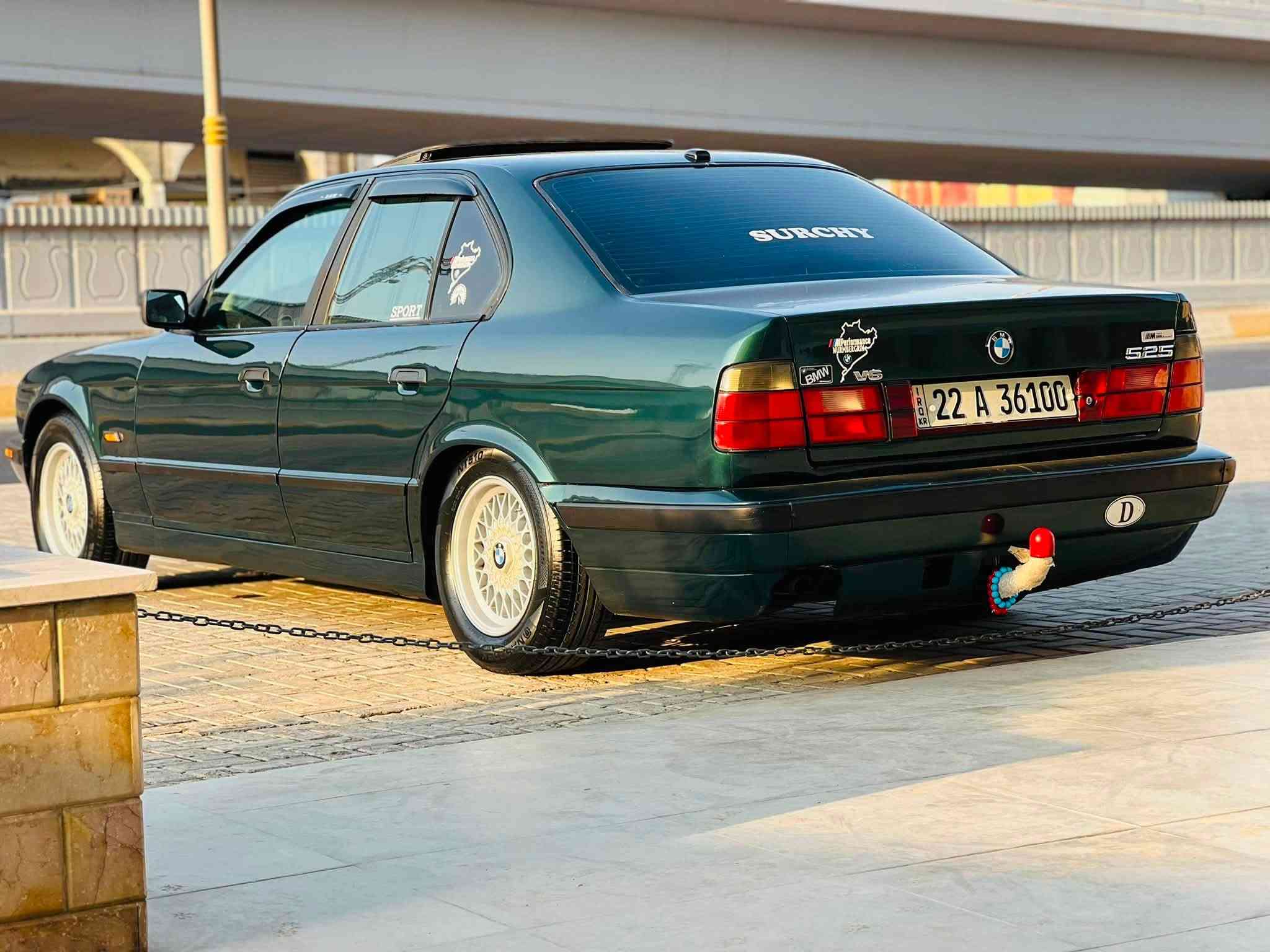 للبيع BMW 525i
حجم 525i اصل
 موديل 92
 محرك مسكر فانوس
 كير اوتماتيك
كير ومحرك شرط
رقم اربيل تحويل مباشر
 بجم عريض 
 تخم تاير جديد
 حداديه جديده 
فتحه سلايت
 تبريد شغال
سنترلك تقفيل
غرفه جديده 
بطاين 4 جديد
 كهربائيات مكفوله كلها شغاله
 كشنات جلد
 السياره مال جناي احلى من الصور
مكان السياره تكريت 
السعر 65 وبيه مجال
للستفسار ***********
