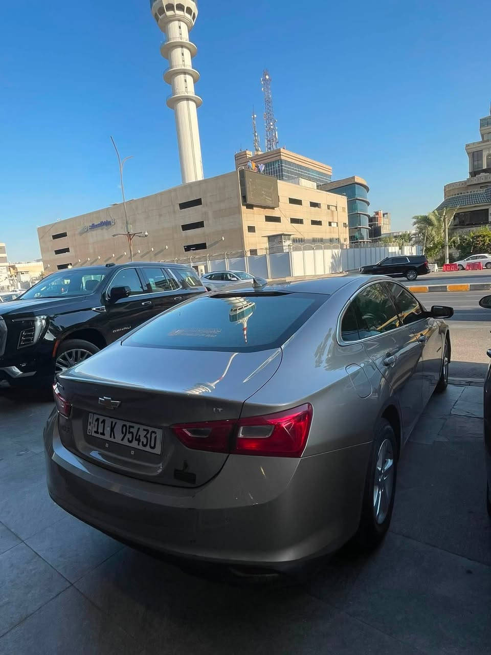 ماليبو ٢٠٢٤
ماشية ٥٤ الف كيلو 
حادث جاملغ وبنيد ونفسهم مصلحات 
موصفات Lt 
نقصهة ترتيبات بالصدر
السعر ١٢٥ 
بغداد الاميرات 
***********
