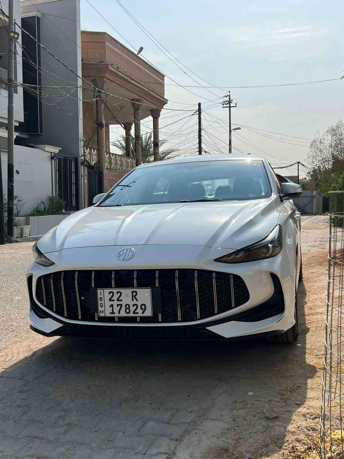 للبيع 
السياره كفاله عامه 
أم جي 
مديل 2025
فوال مواصفات 
حته 4 كامرات 
مكان السياره نجف
والشراي يدلل
*********** النجف, العراق
