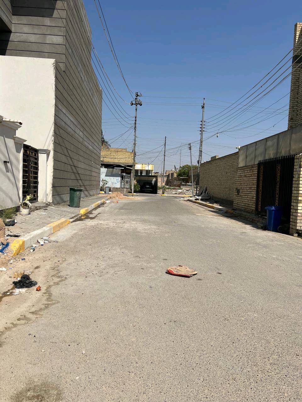 سلام عليكم قطعة ارض للبيع المساحة ١٢٠ متر 
‏( واجهة ٦ نزال ٢٠) 
‏موقعهة📍
‏(الحسينية_منطقة التلاثينات قرب المستشفى التركي) 
‏{السعر 64 }  
‏للتواصل  ***********
‏للتواصل ***********
‏
‏