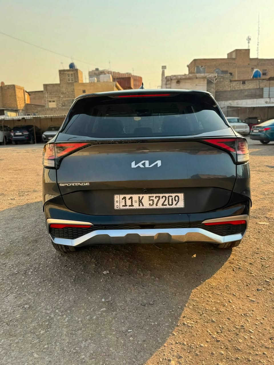 سلام عليكم 
كيا سبورتج 2023 
وارد امريكي 
 حادث خلفي 
تبديل جنطة 
مكينة 2500 gdi
ماشية 50 الف
السعر 268 وبيهة مجال 
***********
