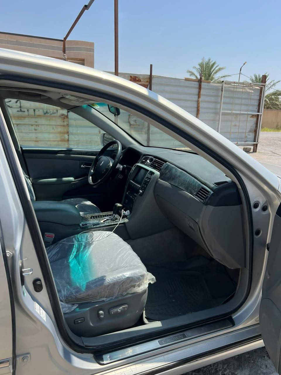 السلام عليكم شاهينه موديل ٢٠٠٤ قرار ٤٨ رقم بغداد إنكليزي باسمي شخصيا جاهزه من كلشي السياره كفاله عامه السعر ١٣٣ مكان السياره بابل مركز ***********
